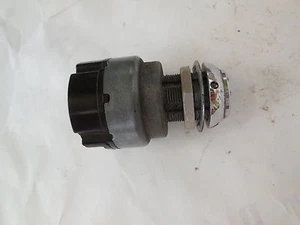 Porsche 356 C Ignition / Starter No Key - Picture 1 of 7