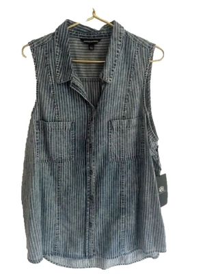 Rock & Republic XXL Sleeveless Stonewashed Denim Pinstripe NWT Button Up Shirt  - Image 1 of 4