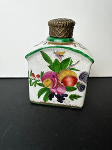 Vintage Chinese Jar Ceramic Fruit Flowers Cross Basket Weave Brass Lid F21 - Imagen 1 de 12