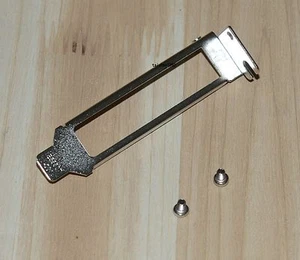 New Intel Low-Profile Bracket for E1G44ET, E1G44ET2, I340-T4, I350-T4 Quad Port - Picture 1 of 4