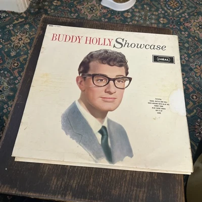 Buddy Holly 12” Vinyl Album Compilation Buddy Holly Showcase 1964 Coral Orig - Image 1 of 4