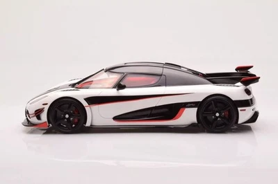 GT877 Koenigsegg Agera RS Arctic White GT Spirit 1 18 - Image 1 of 4
