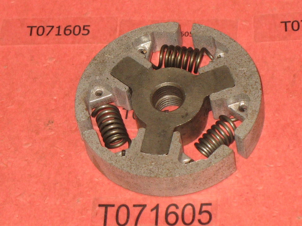 NOS Homelite 240 245 Chainsaw Clutch 98129 A98129