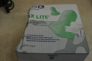 (100) HOWARD LEIGHT MAX LITE EAR PLUGS FACTORY SEALED CHORDED LPF-30 - Picture 1 of 3