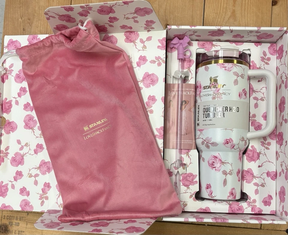 Stanley Love Shack Fancy Quencher Tumbler 40oz Pink/White Rose Pattern - Image 1 of 1