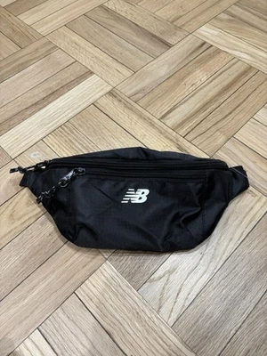 New Balance Essential Waistpack - Black - Image 1 of 2