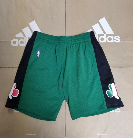 Men's Mitchell & Ness Boston Celtics '07 Green Swingman Shorts NWT Cover