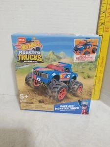 NEW Mega Construx Hot Wheels HDJ93 Race Ace Monster Truck 69 Pc lot of 2 - Picture 1 of 6