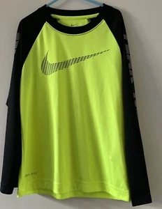 NIKE Youth Dri Fit Long Sleeve Athletic Shirt Sz 7 Large Neon Yellow/Green & Blk - Picture 1 of 9