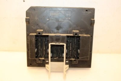 CENTRALINA PORTA FUSIBILI VW Corrado Coupé 1.8 G60 (PG) 2015 5Q0937084AS - Immagine 1 di 2