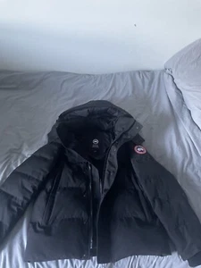 Canada goose wyndham parka - Picture 1 of 7