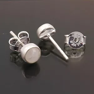 925 Argento Sterling Luna Rotondo Gemma Piccolo Bottone Gioielli Orecchini - Foto 1 di 3