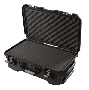 Gator GU-2011-07-WPDF Waterproof Molded Case with Diced Foam; 20.5"x11.3"x7.5″ - Picture 1 of 6