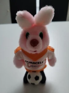 Plüschtier Duracell, Hase, Fussball, Korea Japan, Werbefigur, ca. 16 cm - Bild 1 von 7