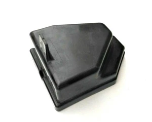 VANVAN SUZUKI RV125 03/17 - CUBIERTA ORIGINAL DE CAJA DE HERRAMIENTAS/TAPA BUEN PEDIDO - Imagen 1 de 4
