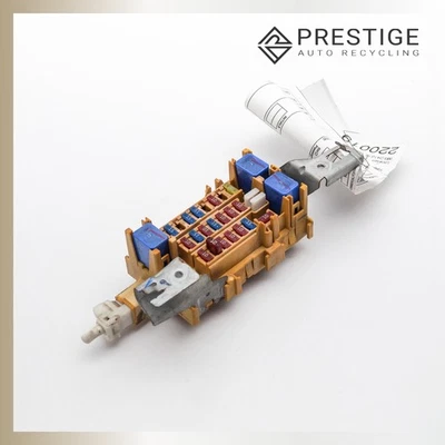 Nissan LEAF 2011 2019 panel de instrumentos caja de fusibles conexiones 24311-1HA0A OEM Foto 1 de 4