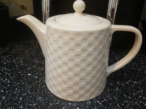 FAIRMONT CREAMWARE PIAZZA  TEAPOT - Picture 1 of 5