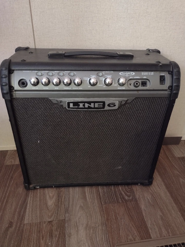 Line 6 Spider III 30 Guitar Combo Amplifier (30 Watts, 1x12 in.) - Image 1 of 1