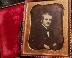 Quarter plate daguerreotype somewhat smiling young man trashed case - Picture 1 of 1