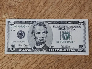 2003 $5 "STAR NOTE" UNC/GEM SAN FRANCISCO D02898918* 2 OF 3 CONS SERIAL NUMBERS - Picture 1 of 5