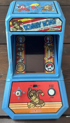 Mini juego arcade electrónico de mesa Donkey Kong Coleco 1982 2391 en muy buena condición Foto 1 de 4