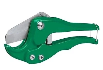 Greenlee 864 Pipe Cutter, Up to 1-1/4" Cut Cap. Green, Small - Image 1 of 2