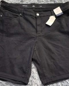 Pantaloncini Bermuda Secretly Slender taglia plus 24 controllo pancia St Johns Bay - Foto 1 di 5