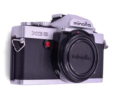 Cubierta de repuesto Minolta XG9 - cuero reciclado cortado con láser Foto 1 de 4