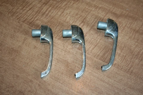 Lot Of 3 G.R. Hardware Chrome Door Handles With Release Mechanism See Pix!! Cover