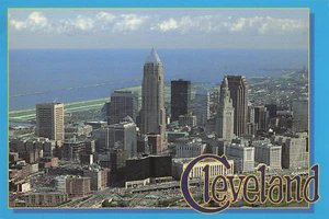 Postcard Aerial View of Cleveland Ohio, OH - Picture 1 of 2