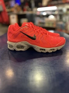 Size 9.5 - Nike Air Max Plus Tuned 1.5 Solar Red - Picture 1 of 7