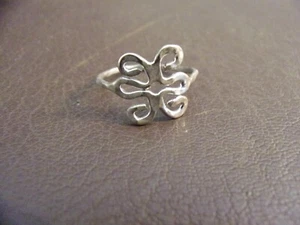 Butterfly Design Silver Tone Fashion Ring Size 10 - Picture 1 of 3