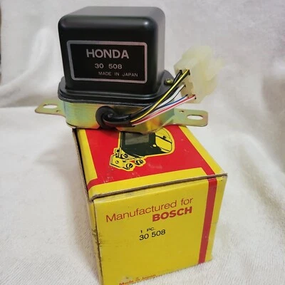 Nuevo regulador de voltaje Honda Civic Bosch 30-508 Foto 1 de 4