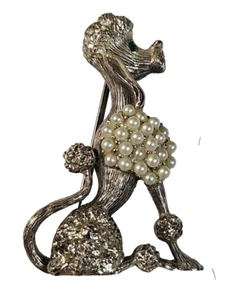 Vintage TOROTOLANI 1960'S Faux Pearl & Rhinestone Poodle Dog Brooch Silver Toned - Picture 1 of 16