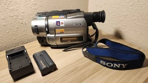 Sony CCD-TRV85 Stereo HI8 HI 8 8mm Video8 Camcorder VCR Player Video Transfer - Picture 1 of 7