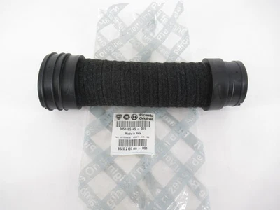 Mangueira de entrada de duto de ar ambiente original do fabricante Mopar Fiat 68202157AA 2014-2019 500L - Imagem 1 de 4