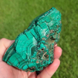 MALACHITE LAPIDARIA RUVIDA DAL CONGO 2 LIBBRE 2,3 OZ - Foto 1 di 6