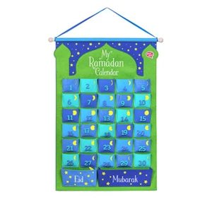 The Desi Doll® My Ramadan Kalender weicher Filz Handarbeit Stoff grün/blau 51x75 - Bild 1 von 4