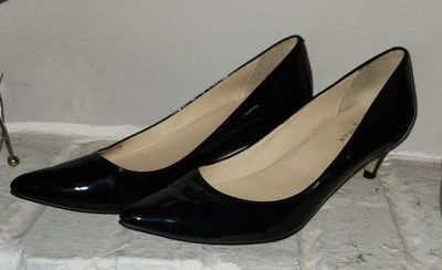 Zapatos de salón Cole Haan NikeAir talla 6B charol negro tacón de gatito Foto 1 de 4