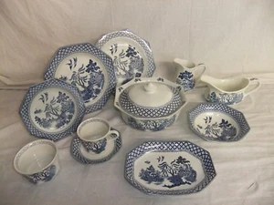 c4 Pottery Royal Staffordshire Ironstone by J.& G.Meakin - Willow - vintage - R7 - Picture 1 of 23
