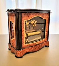 Carillon Reuge Orient Express con farfalle e campane, 72 note, tre melodie, 1998