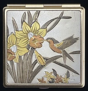Vintage Gold Tone Hummingbird Floral Design Double Mirror Compact Made in Japan - Picture 1 of 9