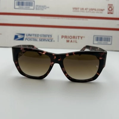 Очки солнцезащитные унисекс Ray-Ban Nomad с синими линзами в розовой гаванской оправе RB2187 1334/51 - Изображение 1 из 4