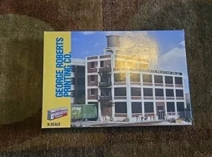 Kit Walthers Cornerstone HO George Roberts Printing Company 933-3046 Nuevo en caja - Imagen 1 de 2