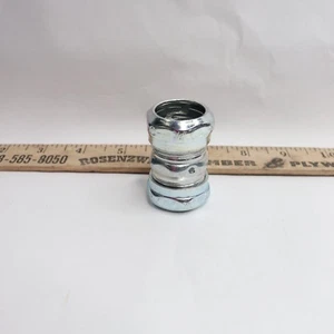 C-H Compression Conduit Coupling Steel 3/4" - Picture 1 of 3