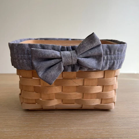 Summer Longaberger Blue Cloth Small Handwoven Picnic Basket Signed “TS 1999” Cover