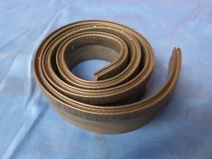 JAGUAR DAIMLER TOP STONE GUARD SEAL FITS XJ6 XJ12 SERIES 1, 2 & 3 BBC4471 - Picture 1 of 2