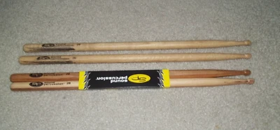 Baquetas Sound Percussion Labs Hickory paquete de 4 2B madera 2 nuevas 2 ligeramente usadas Foto 1 de 4