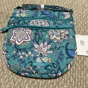Vera Bradley Trio Zip Hipster Purse New With Tags Peacock Garden Print B - Picture 1 of 6