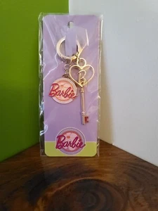2024 Barbie The Dreamhouse Living Truck Tour Keychain New Unused - Picture 1 of 4